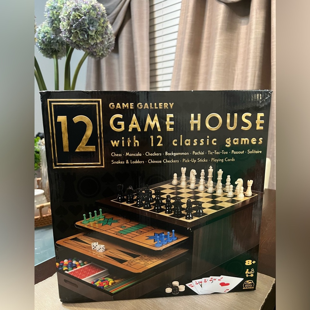 Like New 12 Game Set